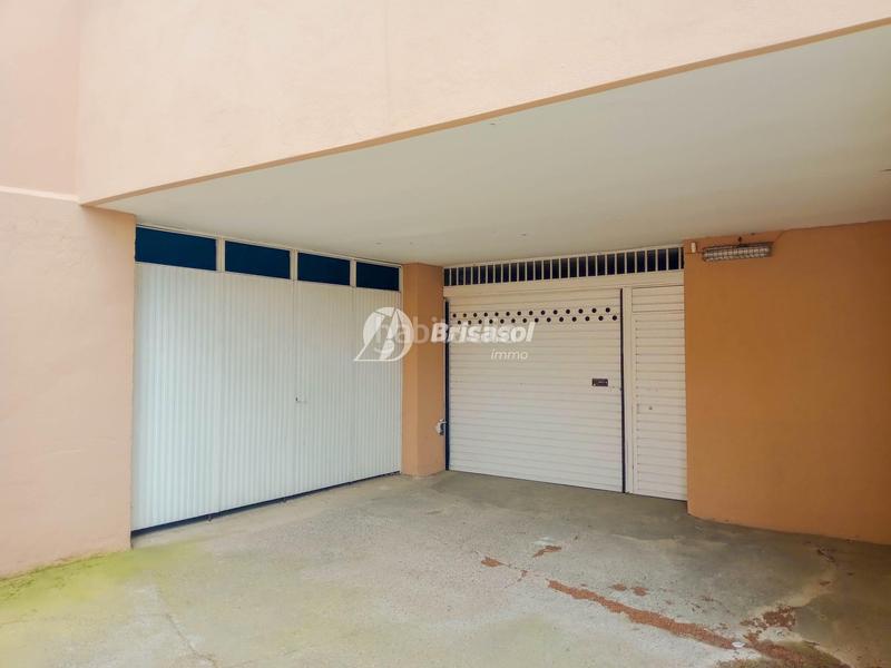 Foto 45d4a8de-48bc-4011-8d8d-bf050e7e9899. Parking voiture dans Mar i Camp - Platja dels Capellans Salou