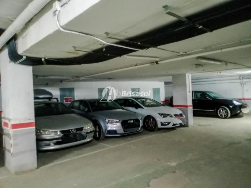 Foto e9fba1b0-54df-401a-8a61-cf831042932e. Parking voiture dans Mar i Camp - Platja dels Capellans Salou