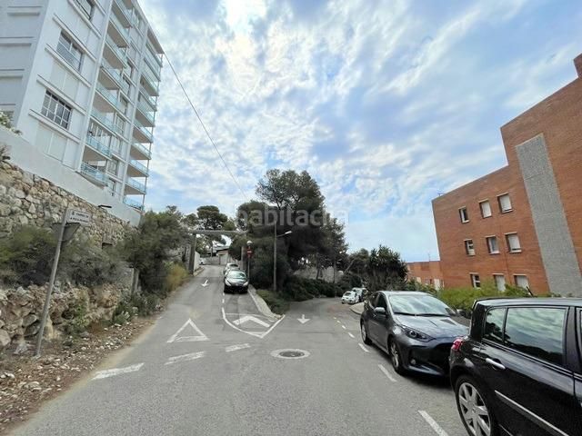 Foto d3cddbd1-4dbb-4140-b326-e4a4585ab8a3. Pis a pla de maset - cap de Salou Salou