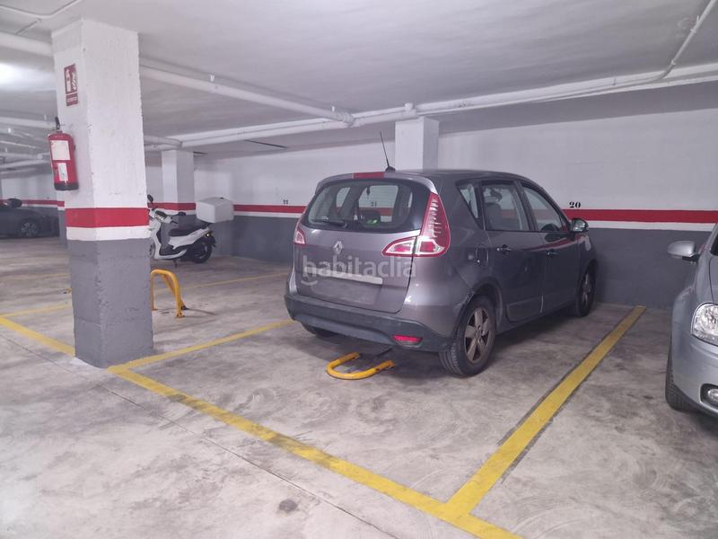 Foto cab1813f-c7b4-4876-ab32-220b1a8e0212. Ático  con 2 terrazas, piscina y parking opcional en Salou