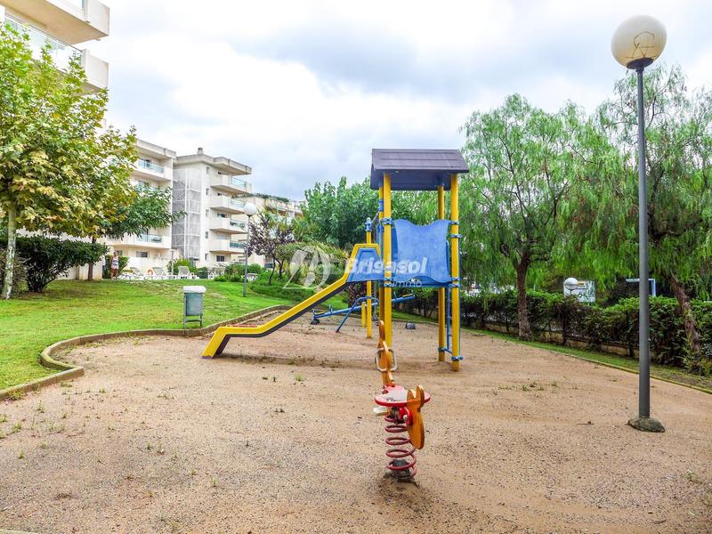 Foto 7c7449b1-c671-4fc8-a793-3d324b7e2db7. Apartament amb aparcament piscina a pla de maset - cap de Salou Salou