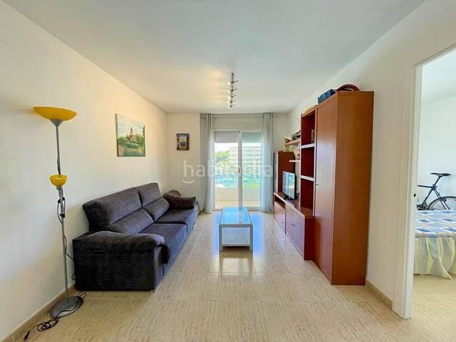 Foto 609c66b0-32aa-4bbc-bdfb-1be38368ff6b. Pis amb aparcament piscina a Mar i Camp - Platja dels Capellans Salou