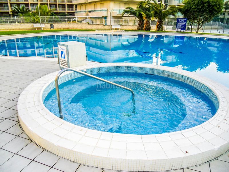 Foto a09ca1cc-3162-48dc-ba4a-aca858109bad. Pis amb aparcament piscina a Mar i Camp - Platja dels Capellans Salou