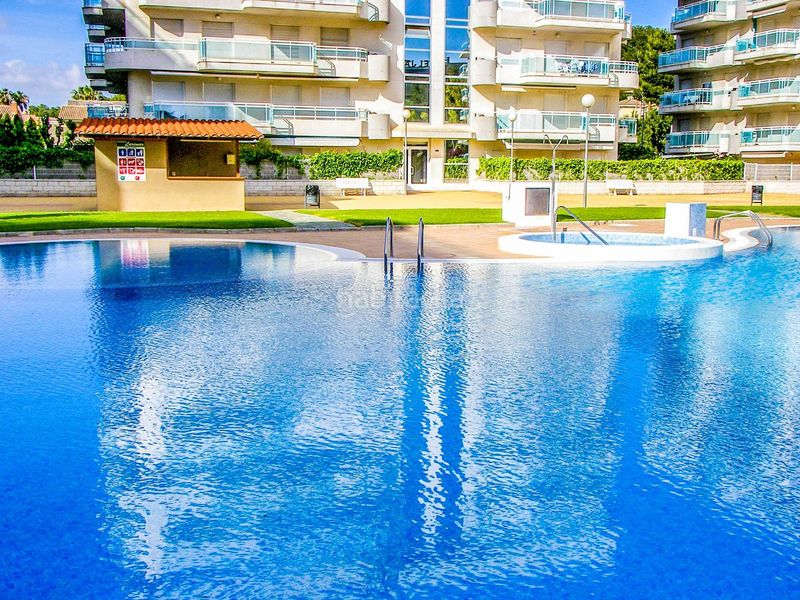 Foto bf2e14ac-df37-44a2-a67d-993c8676adfc. Pis amb aparcament piscina a Mar i Camp - Platja dels Capellans Salou