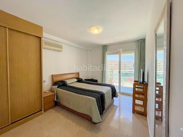 Foto cc4e7774-5714-48f9-91ca-e79c3d4654d1. Pis amb aparcament piscina a Mar i Camp - Platja dels Capellans Salou