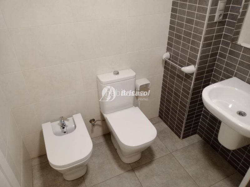 Foto d24fd793-0289-4a3e-9c18-40a2ef2e580d. Apartamento  con piscina comunitaria y licencia turistica en Salou