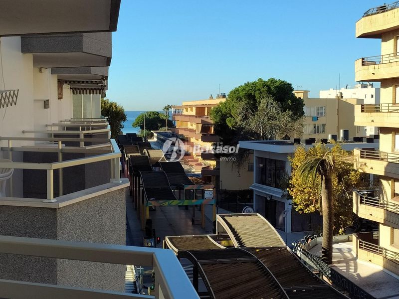 Foto 5e5e9e1d-2110-438d-b92b-3a40b41e13d3. Apartament a Mar i Camp - Platja dels Capellans Salou