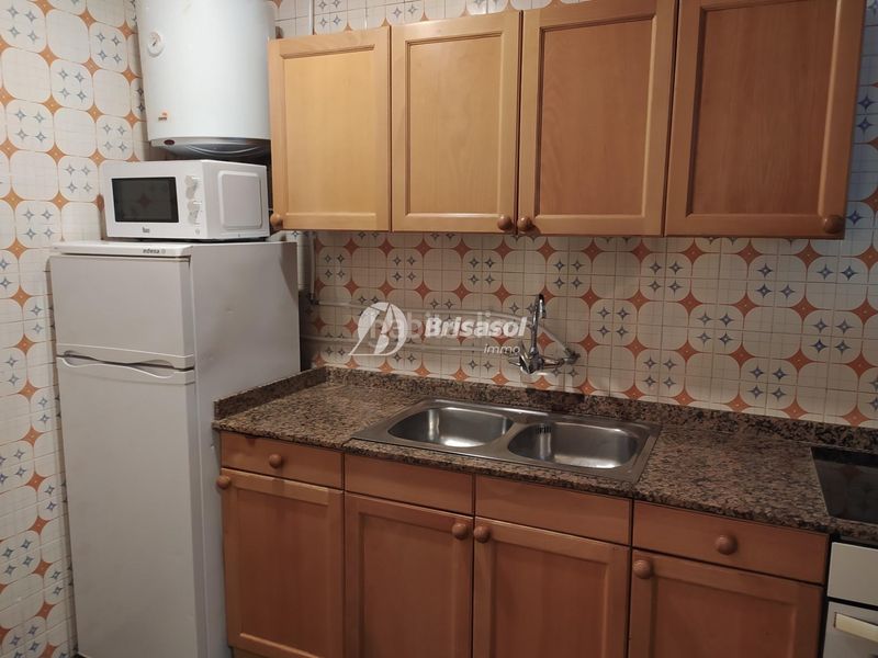 Foto ee21aab3-cb36-40a3-8af3-e076a7178f72. Apartament a Mar i Camp - Platja dels Capellans Salou
