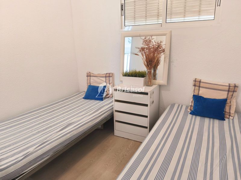 Foto 3d69d993-c89b-43fa-bb64-ed85aff2d212. Apartament amb piscina a Mar i Camp - Platja dels Capellans Salou