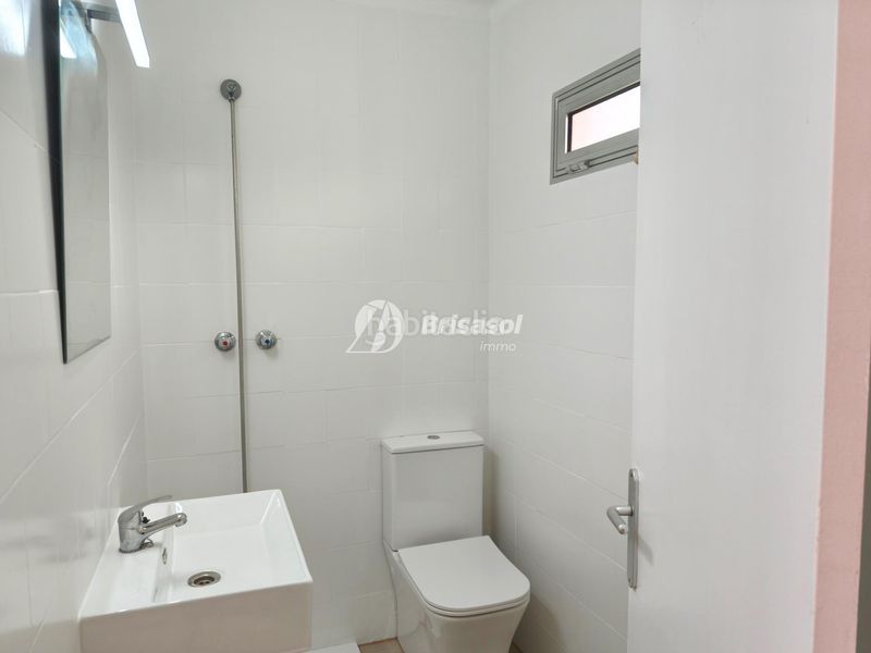 Foto 3fd9c647-44cd-4ef5-8d4b-3b120df98b94. Apartament amb piscina a Mar i Camp - Platja dels Capellans Salou