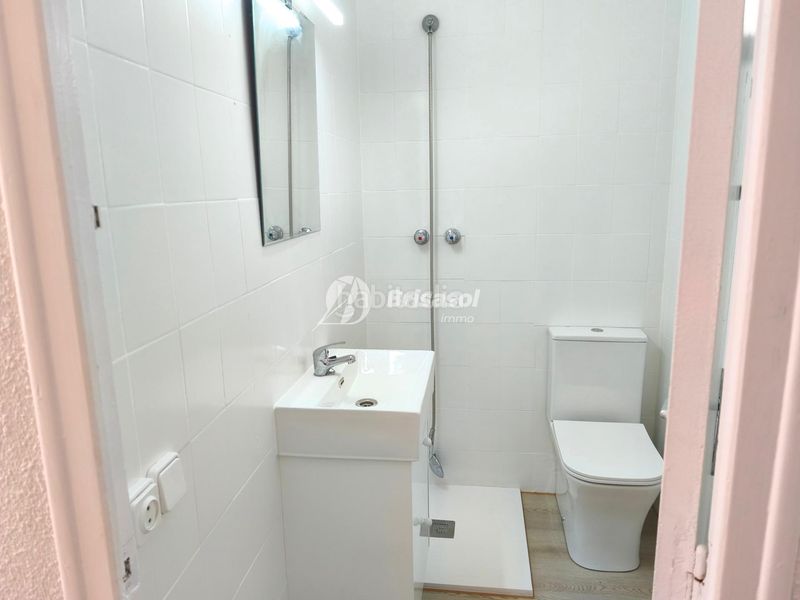 Foto 9d8cb1e1-69aa-435a-930a-7ff17c6015b0. Apartament amb piscina a Mar i Camp - Platja dels Capellans Salou