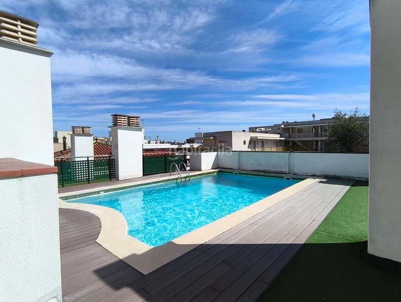 Foto ce7bb4db-9f82-4f46-8931-2c0998c4a869. Pis amb aparcament piscina a Platja de Ponent Salou