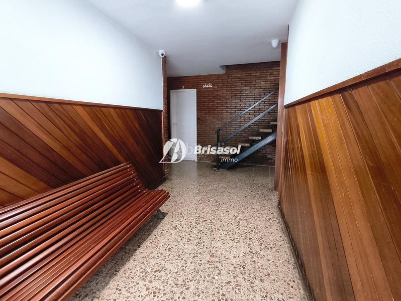 Foto e8c01618-cfa1-4788-9768-7f268b9f5aed. Pis amb aparcament a Mar i Camp - Platja dels Capellans Salou