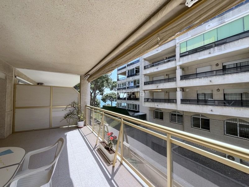 Foto 475f12b1-553c-4134-89d4-66dc5a8f4f65. Pis amb piscina a Mar i Camp - Platja dels Capellans Salou