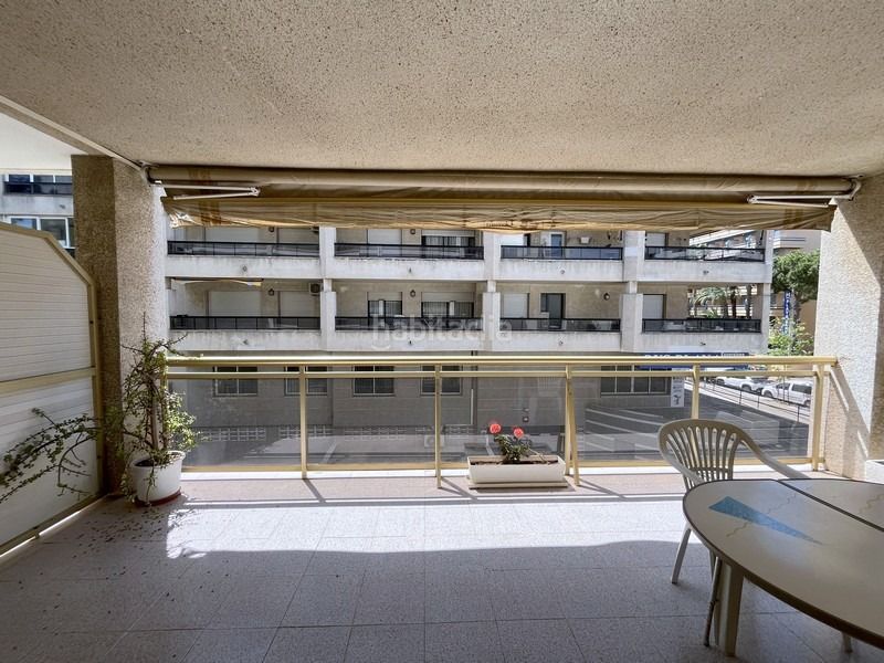 Foto 565a223f-c1fa-4908-b425-c04e652b5ea0. Pis amb piscina a Mar i Camp - Platja dels Capellans Salou
