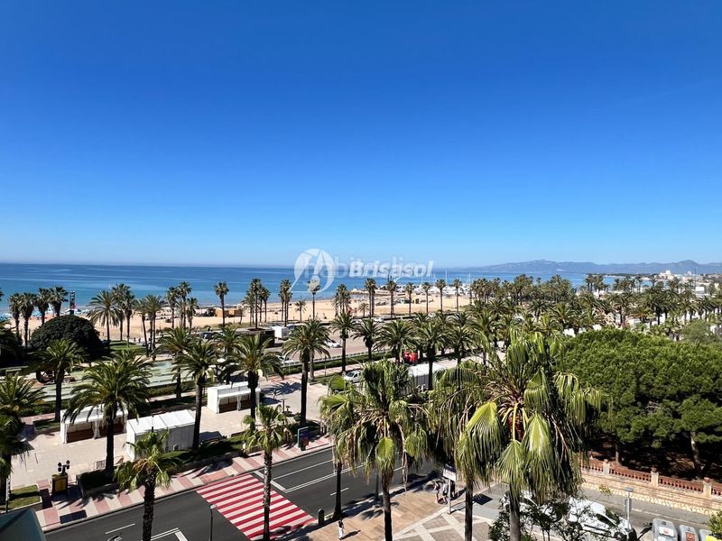 Foto cc18675a-d527-448c-8c98-4370bc8a57a8. Pis amb piscina a Platja de Llevant Salou