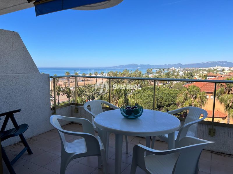 Foto fac8ffdf-ac6a-4575-b464-c78cbf40366b. Pis amb piscina a Platja de Llevant Salou