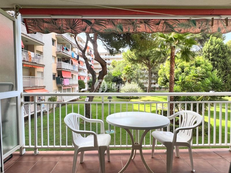 Foto 558d335c-3d74-46fe-8b07-5090e9d6fa83. Pis amb piscina a Mar i Camp - Platja dels Capellans Salou