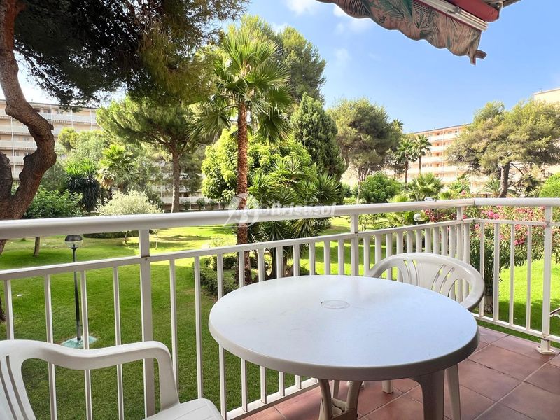 Foto 826eb6a5-9ee0-4a8c-b16a-2cf6420bd71a. Pis amb piscina a Mar i Camp - Platja dels Capellans Salou