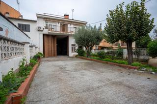 Maison  Carrer nou. Espectacular casa en el centro de montmeló con vistas al pueblo