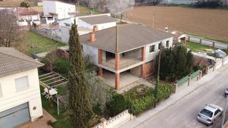 Terreny residencial  Carrer carrer de la rosella. Oportunidad única en llinars del vallès! parcela con estructura