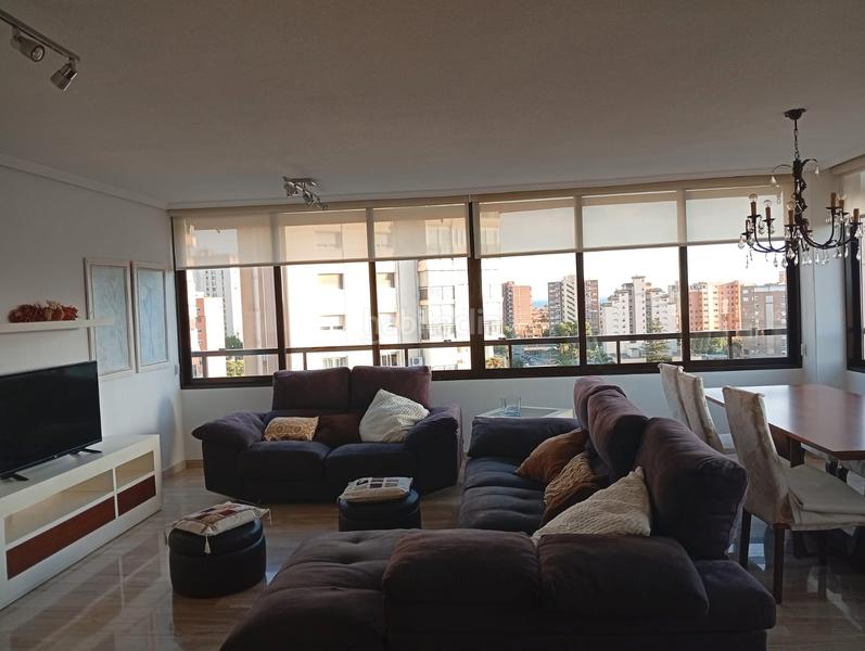 Foto 1941c47d-a754-495c-a1ec-dd3ded895042. Rent flat with heating parking pool in Albufereta Alicante
