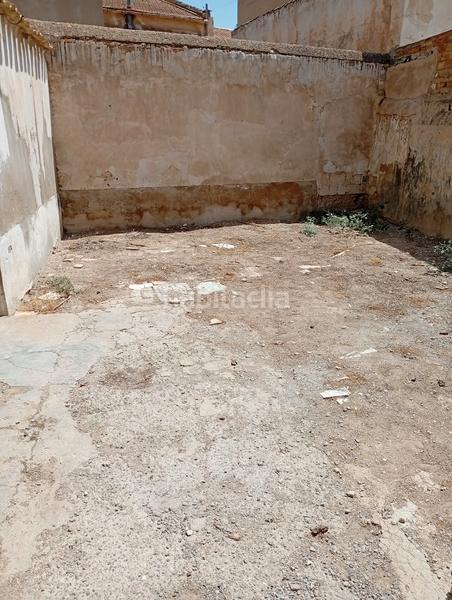 Foto a8a64c29-c879-4e8b-bf32-757fc9b0a591. Casa adosada en carrer de castelar 13 casa en Villafranqueza en Alicante