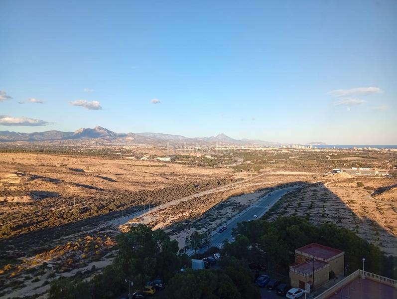 Foto c63cb4b1-636a-42ae-a8af-05ce6b50202f. Flat in Juan XXIII Alicante