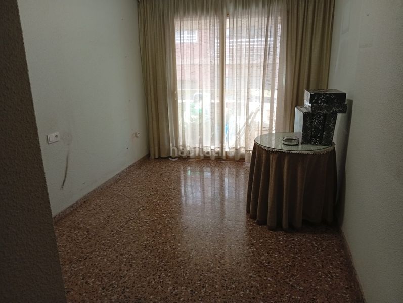 Foto a6a59098-e6d6-4e75-b9f9-5bf5bcef1b58. Pis amb calefacció aparcament a Ensanche-Diputación Alicante