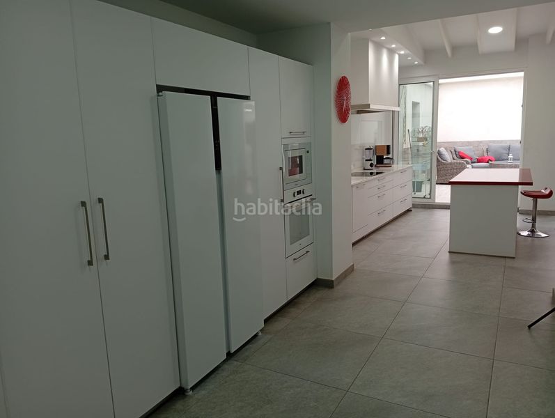 Foto bfa2c07b-6f03-44d2-92af-51638dfb5a73. Dúplex a carrer de castelar 12 a Villafranqueza Alicante