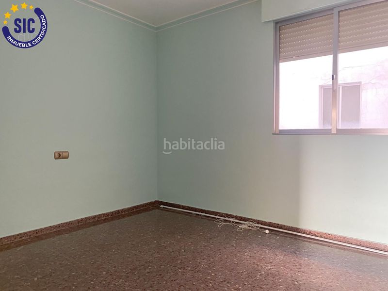 Foto d173a3c9-32a3-45f4-89d9-09402fb6516c. Pis amb calefacció aparcament a Alginet
