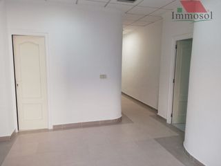 Rent Office space in Algorfa. Local para oficinas o clínica