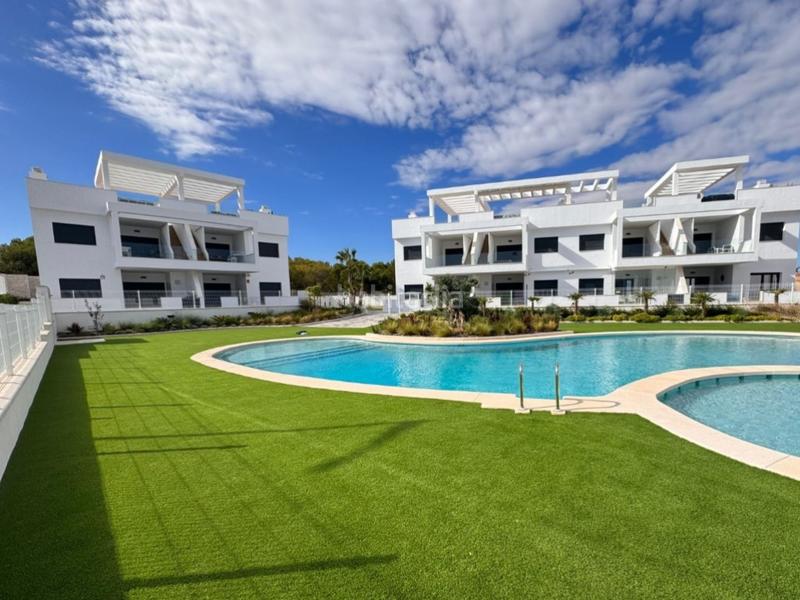 Foto 223e5171-7118-4d4a-88f2-50b792dc8ebb. Casa amb aparcament piscina a Los Balcones-Los Altos Torrevieja