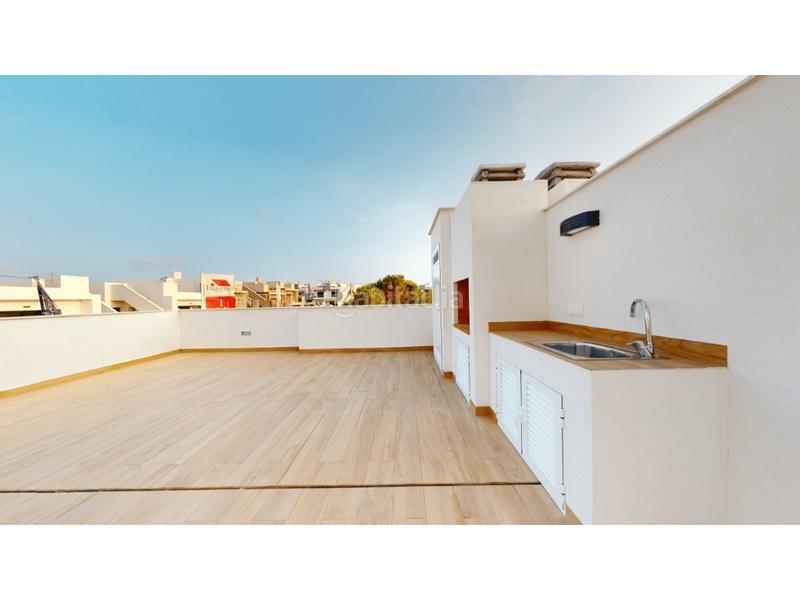 Foto 25b6623a-0ff3-464c-84dc-365c0d4e2014. Casa amb aparcament piscina a Los Balcones-Los Altos Torrevieja