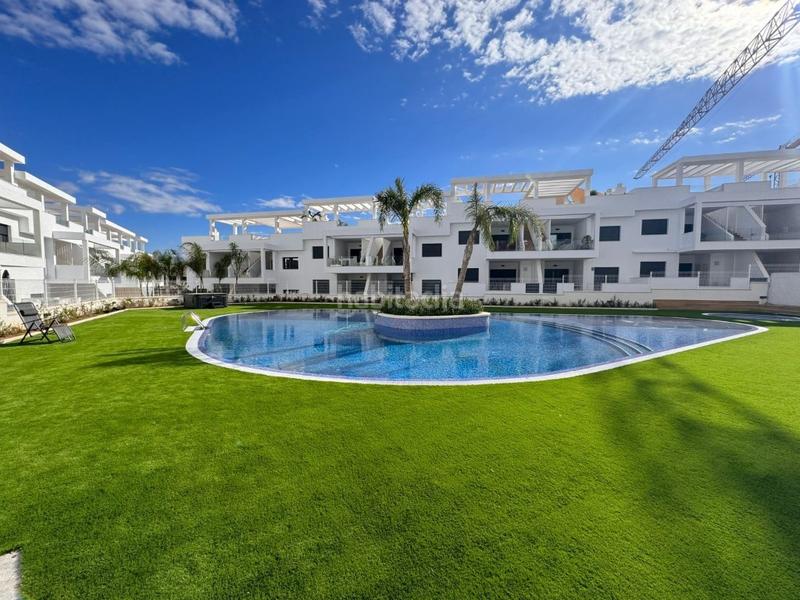 Foto 66a81a68-b2fe-4427-8310-0b58a4366ea8. Casa amb aparcament piscina a Los Balcones-Los Altos Torrevieja