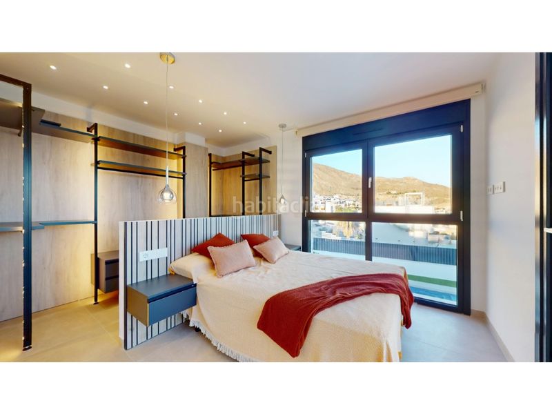 Foto baf750e3-fb2c-4f0b-a07f-ad11350ecfd2. Casa amb aparcament piscina a balcón de Finestrat-terra marina Finestrat