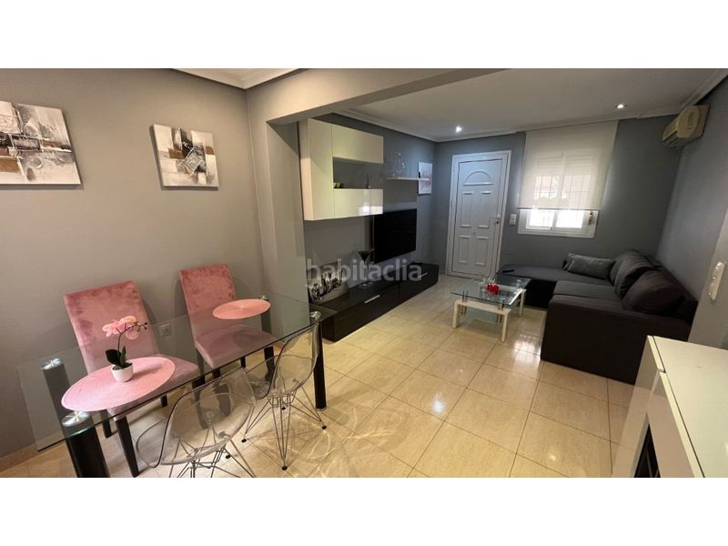 Foto c444cbd8-080a-4d16-95e4-c4f734ee670e. Casa a Monte y Mar Santa Pola