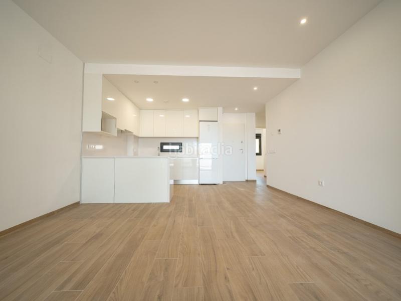 Foto 3e6ddf85-432b-4887-80c2-e01b248de1aa. Attico con parcheggio in balcón de Finestrat-terra marina Finestrat