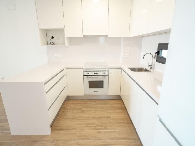 Foto 423c111c-30e6-4b7c-a86c-f27b476b544d. Attico con parcheggio in balcón de Finestrat-terra marina Finestrat