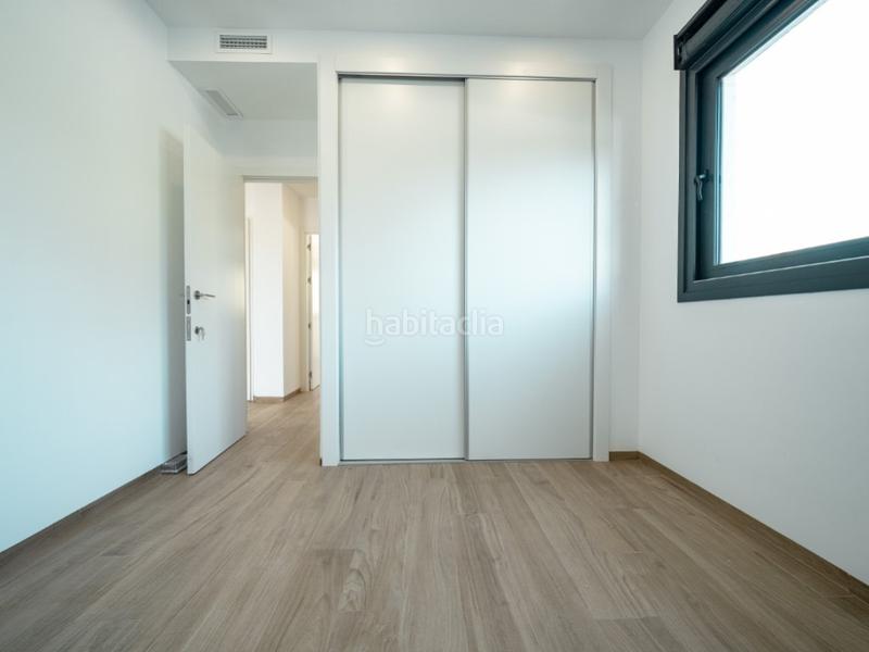 Foto 6a0ae84c-f5ca-4b0f-9638-de39d8ffafc0. Attico con parcheggio in balcón de Finestrat-terra marina Finestrat