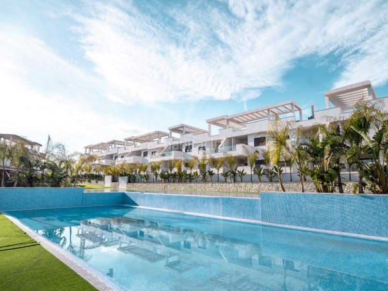 Foto 803d648d-679e-4ae8-91b6-3b96cf5cf832. Attico con parcheggio in balcón de Finestrat-terra marina Finestrat