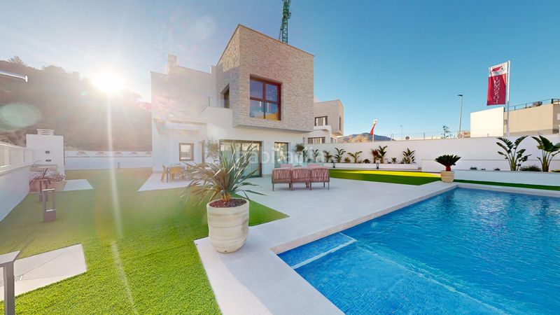 Foto d840abaf-2cb5-41de-ba47-156578996107. Casa 330m<sup>2</sup> amb aparcament piscina a balcón de Finestrat-terra marina Finestrat