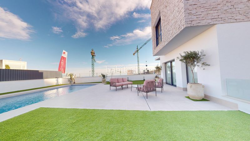 Foto 010e8882-8bec-4db6-98b6-608c4bc7564c. Casa 330m<sup>2</sup> amb aparcament piscina a balcón de Finestrat-terra marina Finestrat