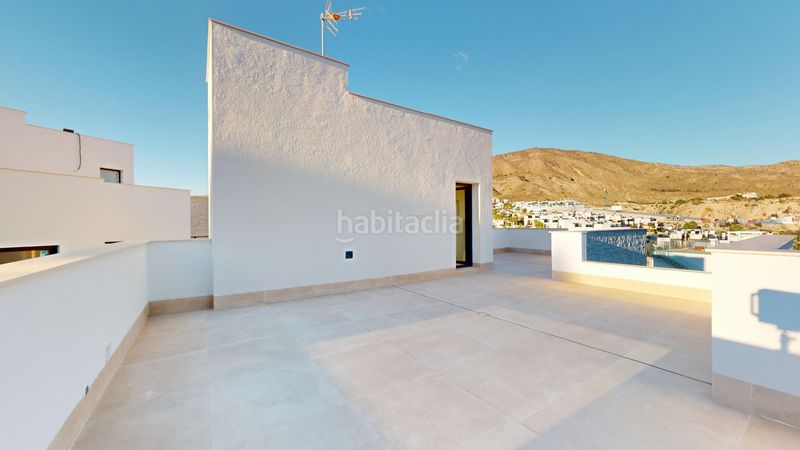 Foto 7f4196d1-186c-45f0-82b6-a27f7a1c5861. Casa 330m<sup>2</sup> amb aparcament piscina a balcón de Finestrat-terra marina Finestrat