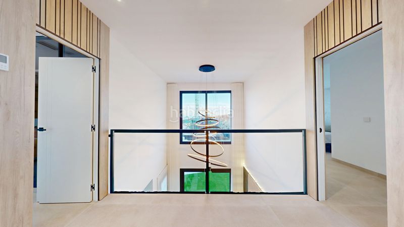 Foto 1637827d-e1f2-4ac8-98ef-e1d3ff8bd2f1. Casa 437m<sup>2</sup> amb aparcament piscina a balcón de Finestrat-terra marina Finestrat