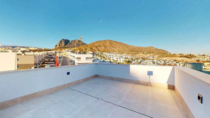 Foto e47cd8b3-0434-4c18-8188-70e70b055bb4. Casa 437m<sup>2</sup> amb aparcament piscina a balcón de Finestrat-terra marina Finestrat