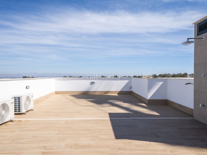 Foto bec7a37e-73c8-479c-9b61-e39579937c76. Casa amb piscina a Algorfa