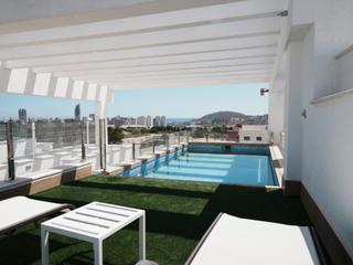 Maison  N/a. Ático con piscina privada, gran terraza y vistas al mar en fines