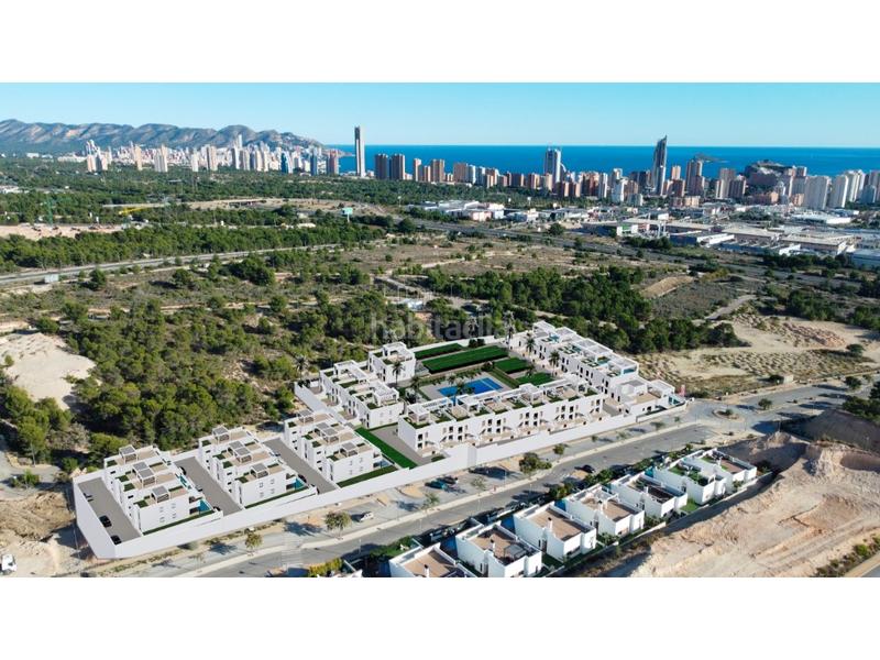 Foto af7eebc7-9fa0-4a1f-a91e-5f7beb5cb272. House with parking pool in balcón de Finestrat-terra marina Finestrat