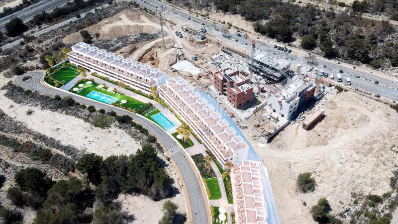 Foto 42e8bf98-b9e8-4f41-8c24-33ff73471c1b. Attico 153m<sup>2</sup> in carrer de peru 2 in balcón de Finestrat-terra marina Finestrat